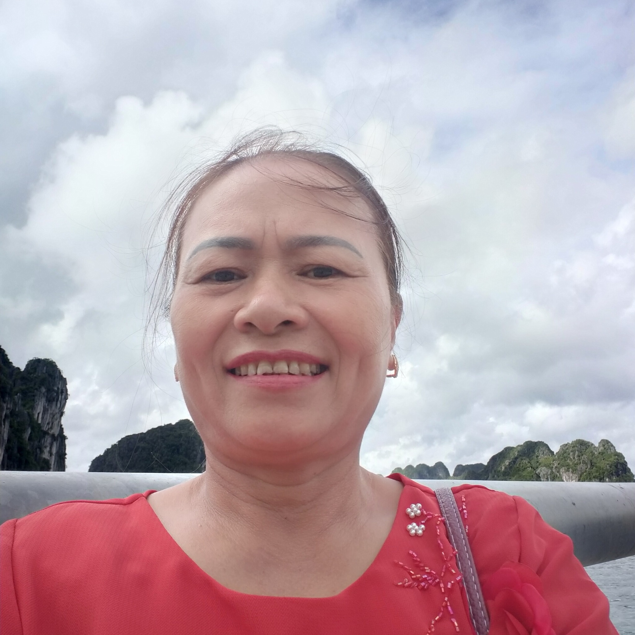 Mọi người ơi rau cải trên nương nhà e đấy, nay hái mang về xào | Vlog ...