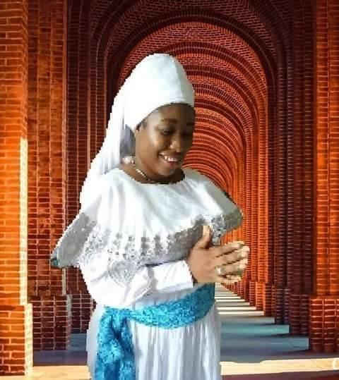 Mama Hadebe
