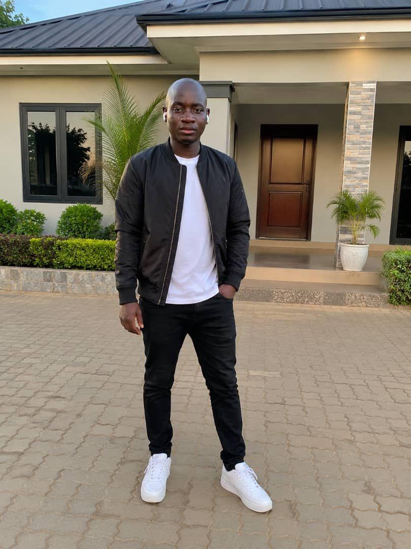 Nyimbo ija kuno🤪Mpanje azinganga ndi azigogo achilandila bwino ...