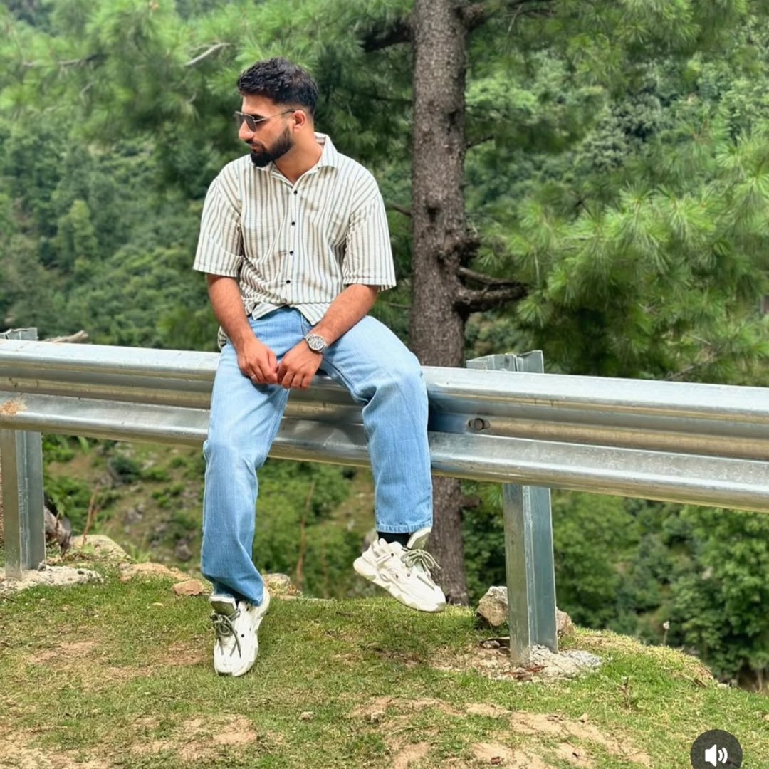 Lone Aadil
