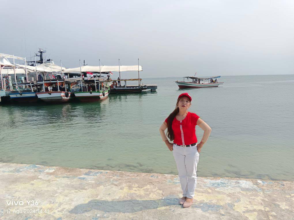 Penyebrangan selat Sunda memerlukan waktu +- 2 jam untuk reguler dan ...