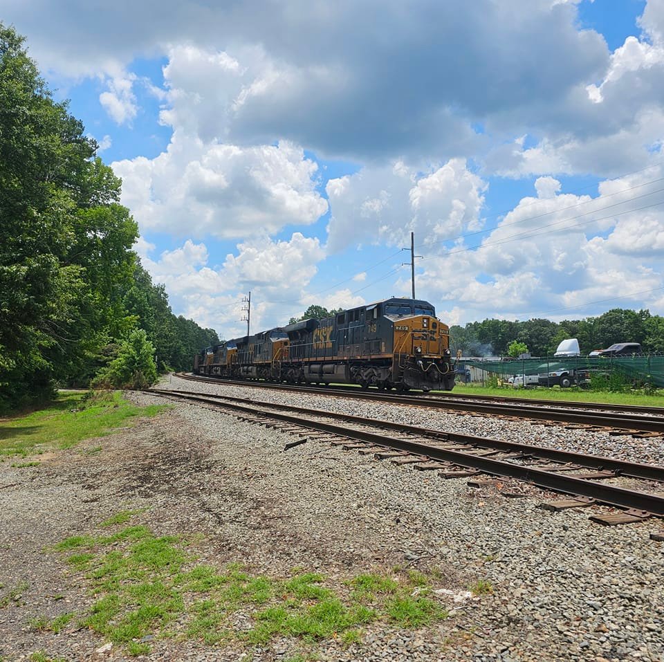 Mixed freight on the Canadian National Waukesha sub! 2023 #trainvideo # ...