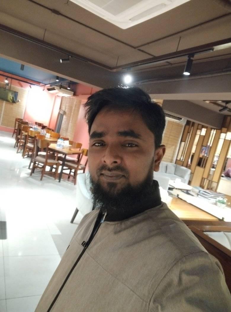 Alomgir | Dhaka