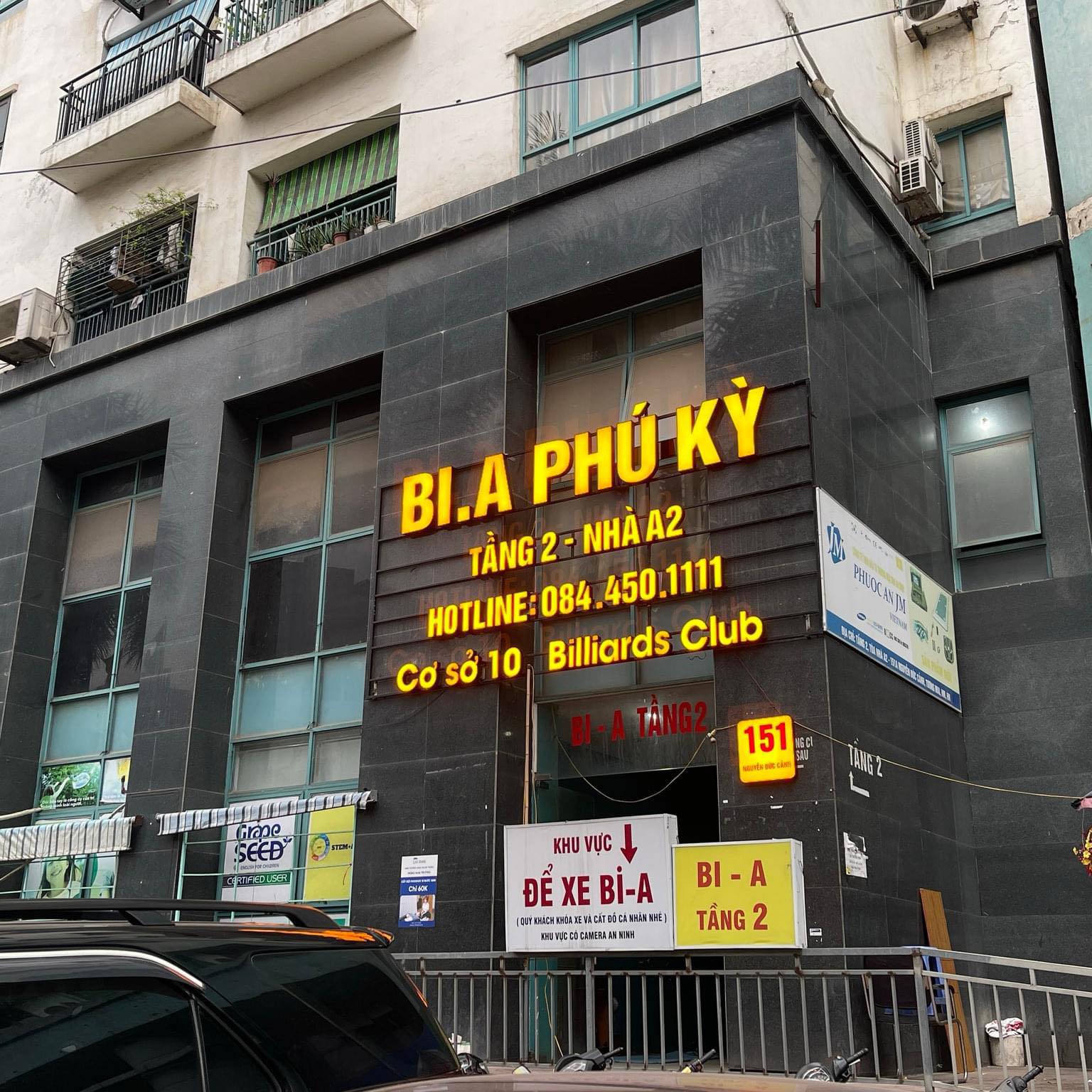 Phú Kỳ 10 Billard Club 151 Nguyễn Đức Cảnh | Hanoi
