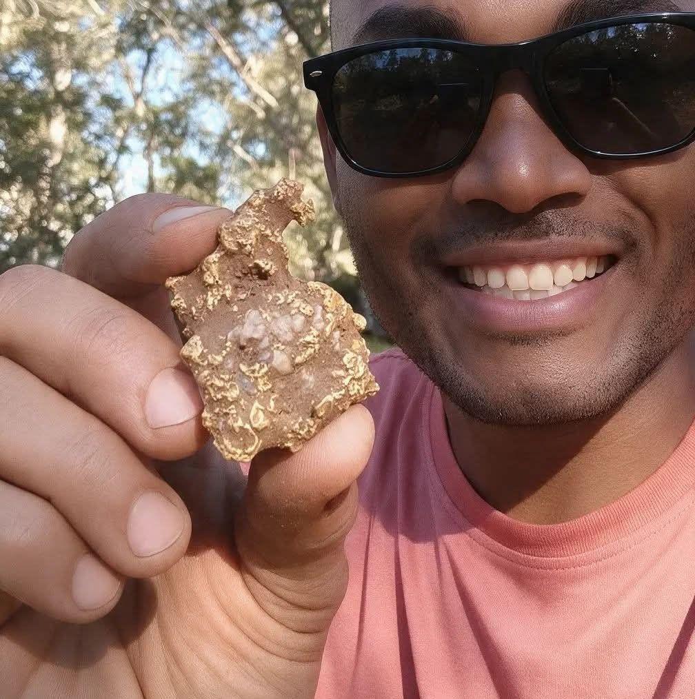 Fine gold resulting from refining stones Emas halus #GoldNugget # ...