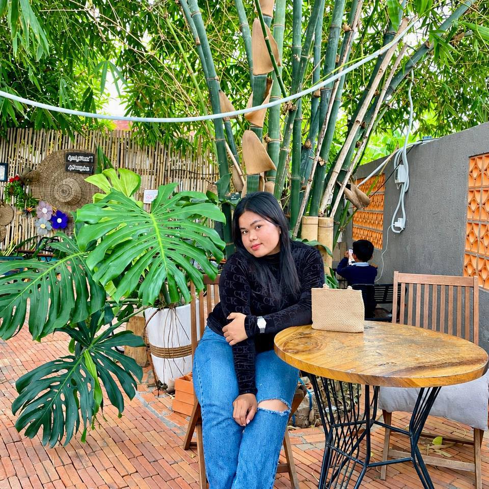 មួយរយៈនេះ គេមើលងាយ ព្រះនាមទ្រង់ច្រើនណាស់ 🥹 ️ #Jesus #Jethet | Jetheth ...