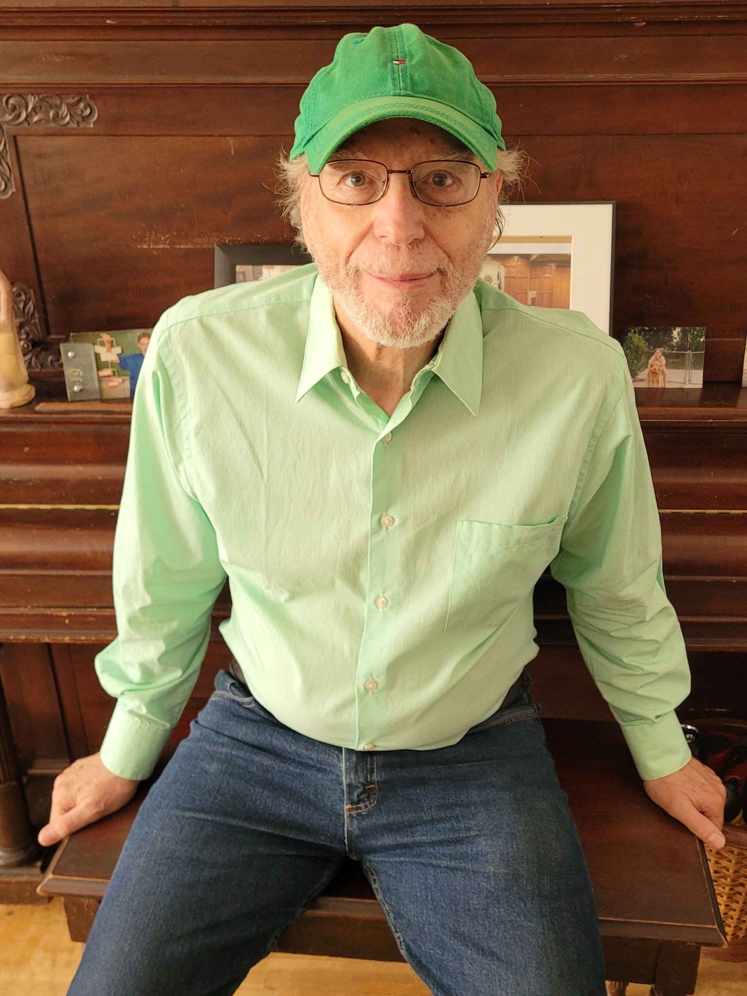 Author Joseph Di Rienzi