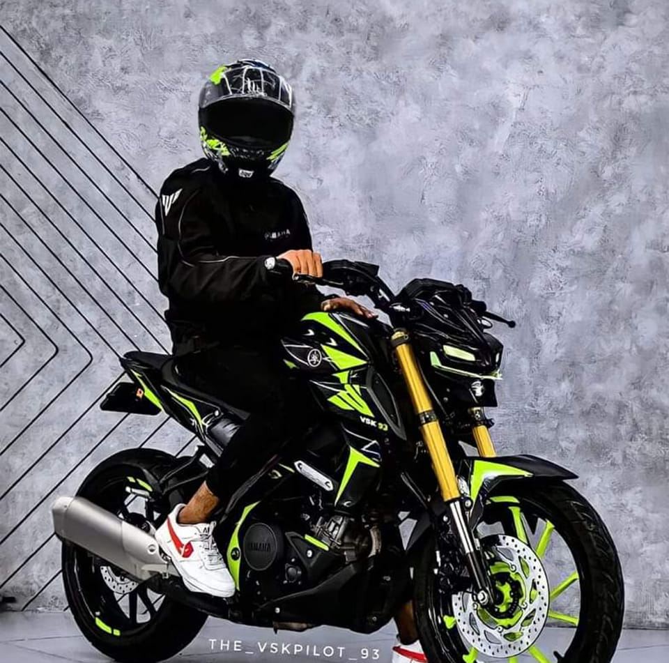 Alone rider