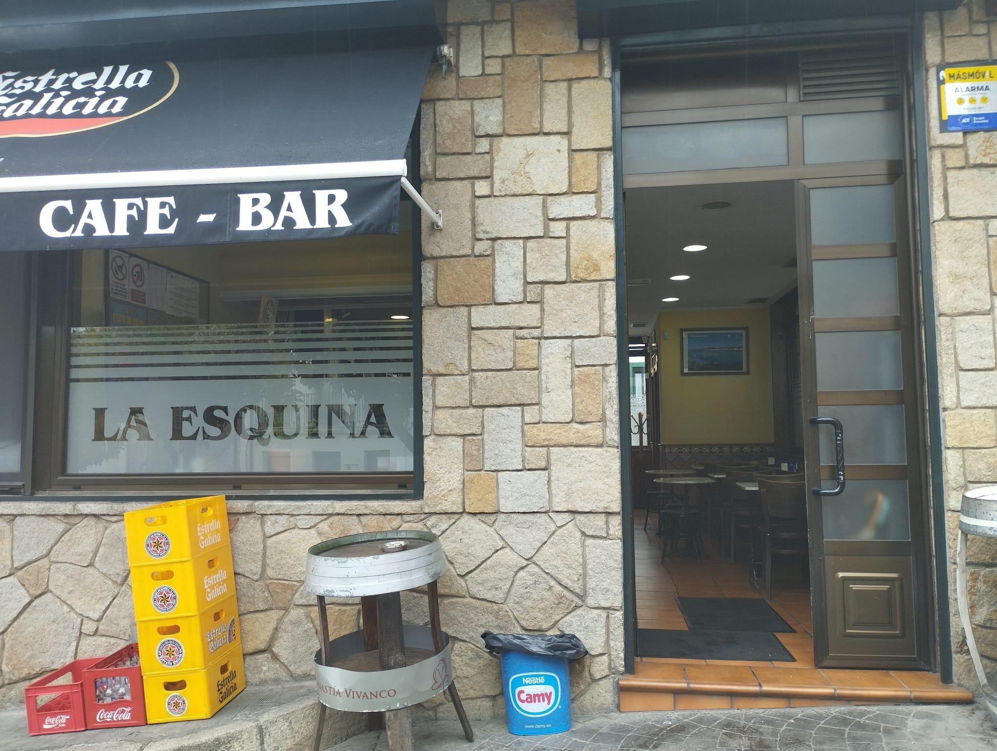 La esquina café bar
