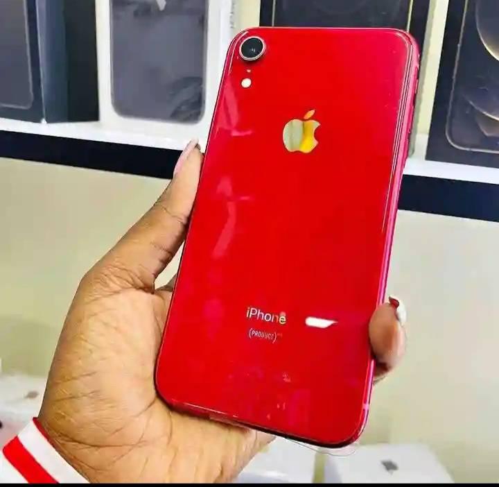 IPhones Online