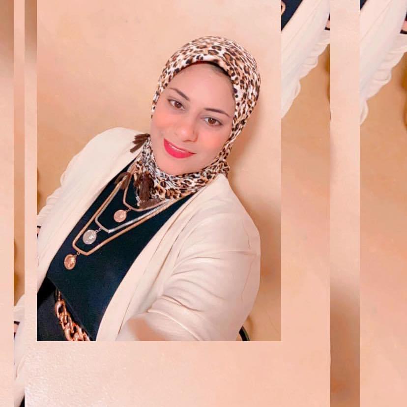 Mrs Samar Rafat English teacher