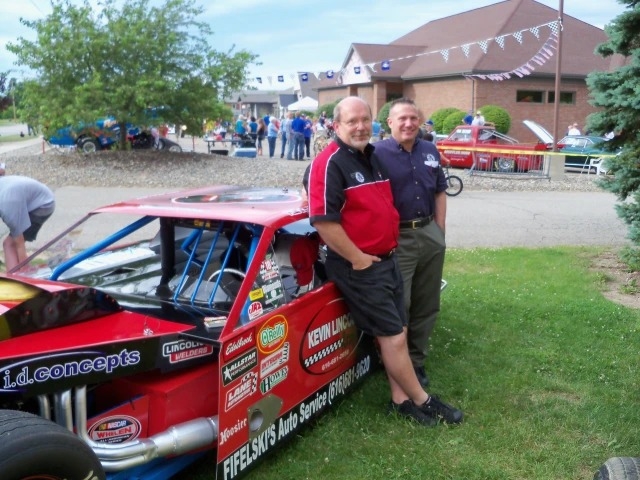 Ed Howe, Tiny Lund Bob Senneker ,Tom Maier ,Floyd Gilbert. | Facebook