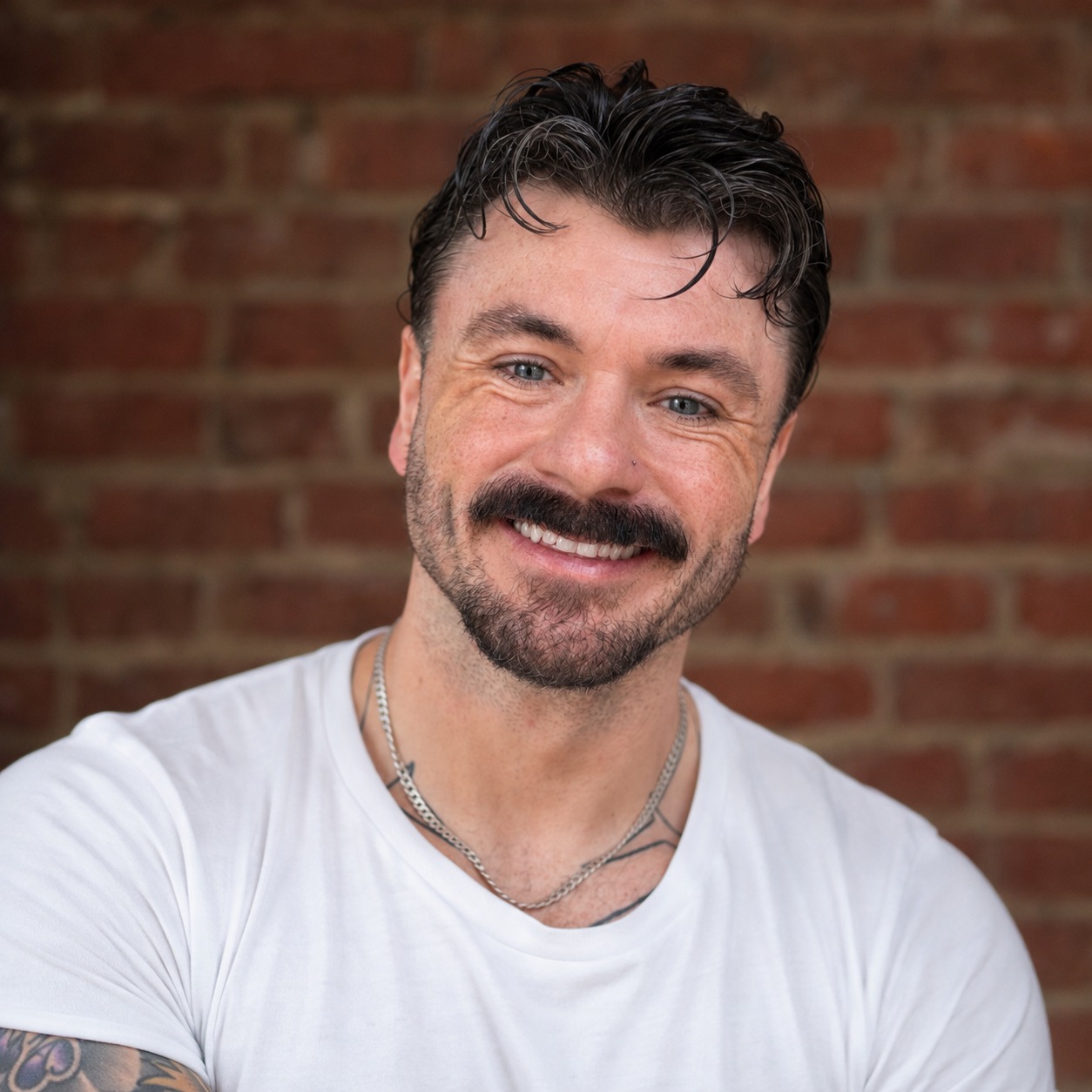 Andrew is the definition of a busy dad. ⁣ ⁣ Between work, family, and ...