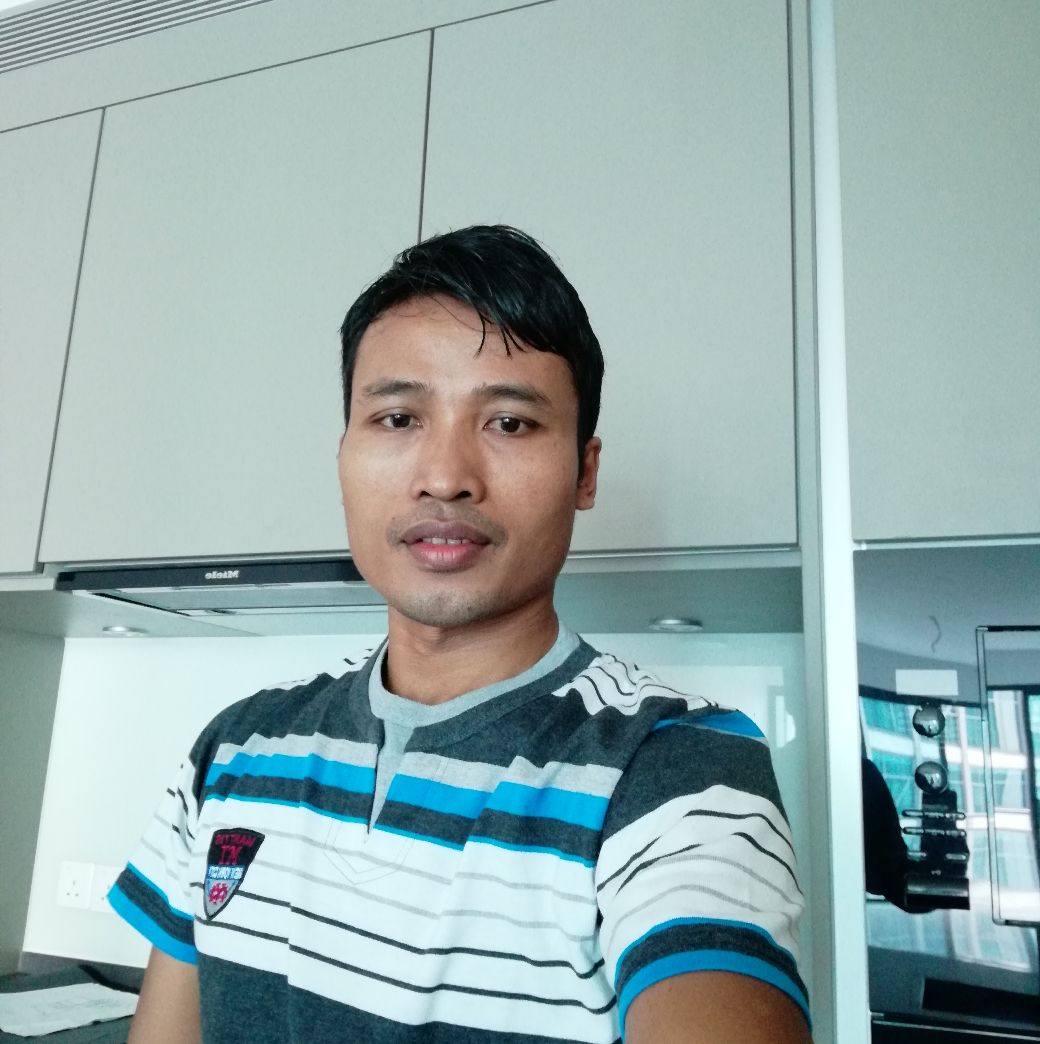 Ahmad Roni