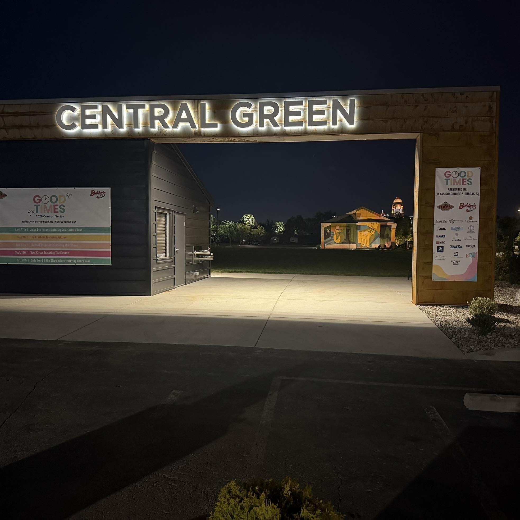 The Central Green at Water Tower Square