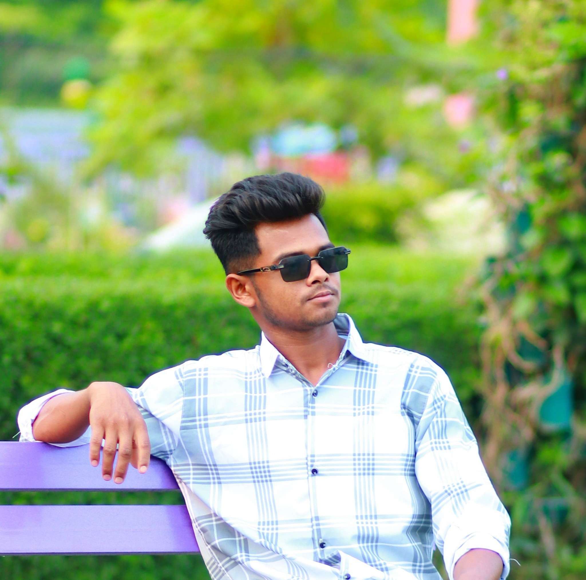 Md Ajij