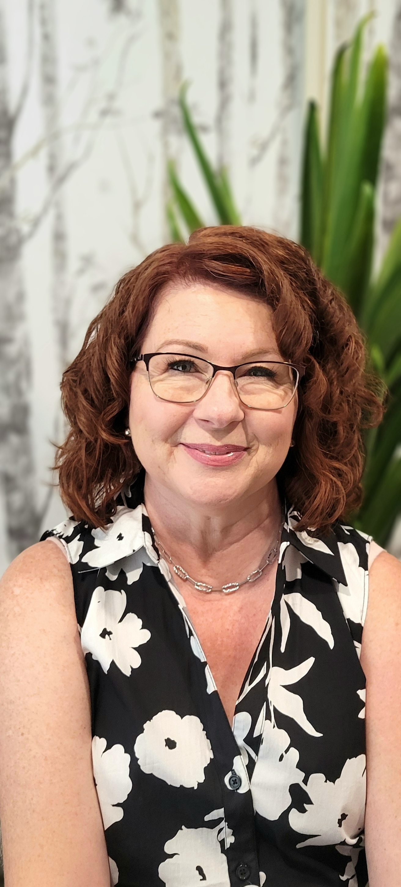 Lisa Tugnette, Virtual Assistant | Kingston ON