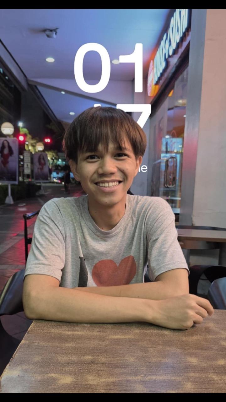 May kumanta biglaaa sorry #singer | Es To