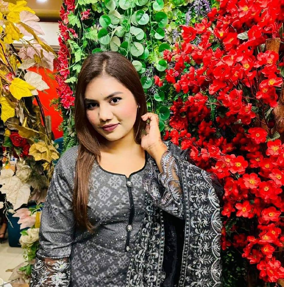 Tahmina Khan