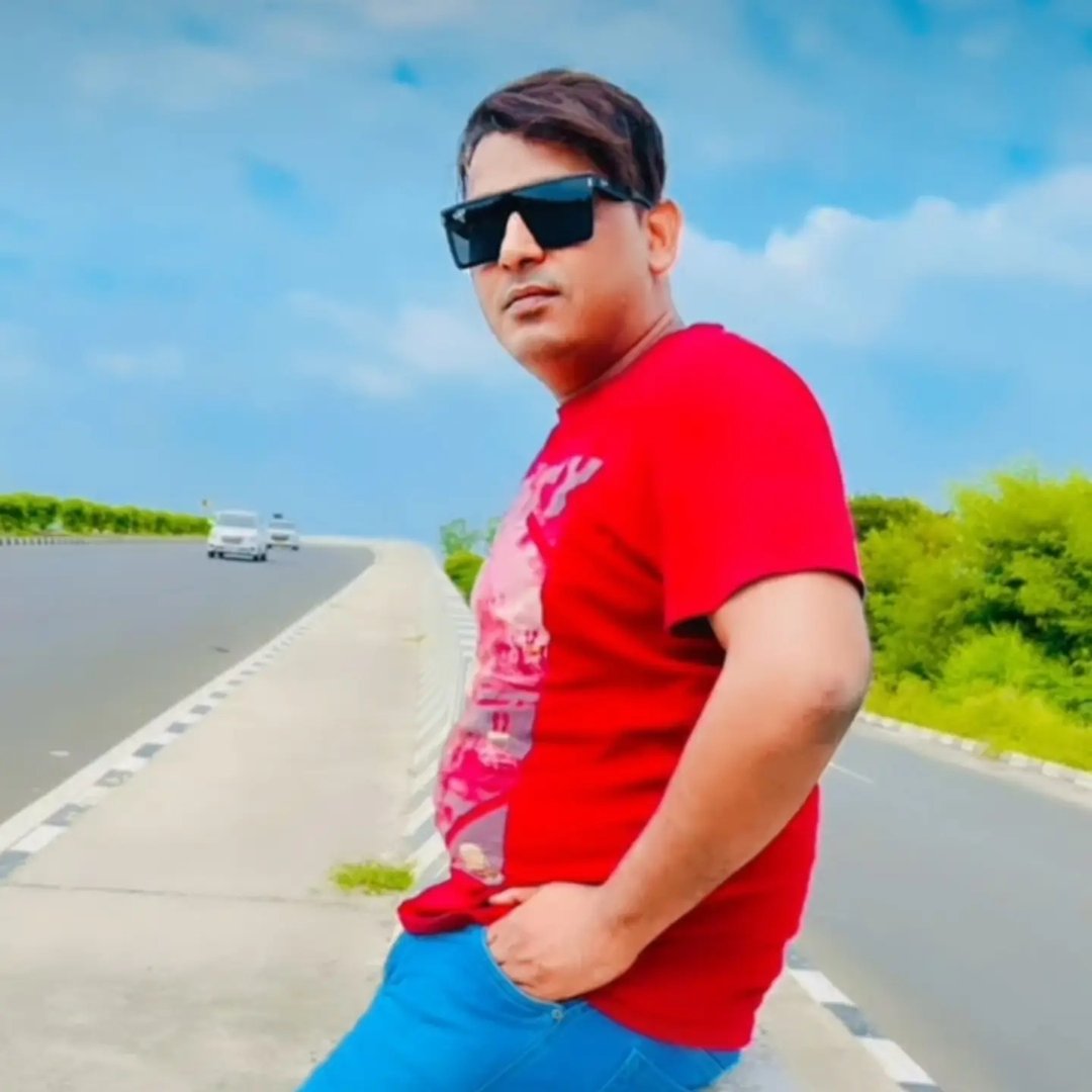 दिल्ली है दिलवालो की......... जनता के अधिकारों के साथ खिलवाड़ नहीं होने ...