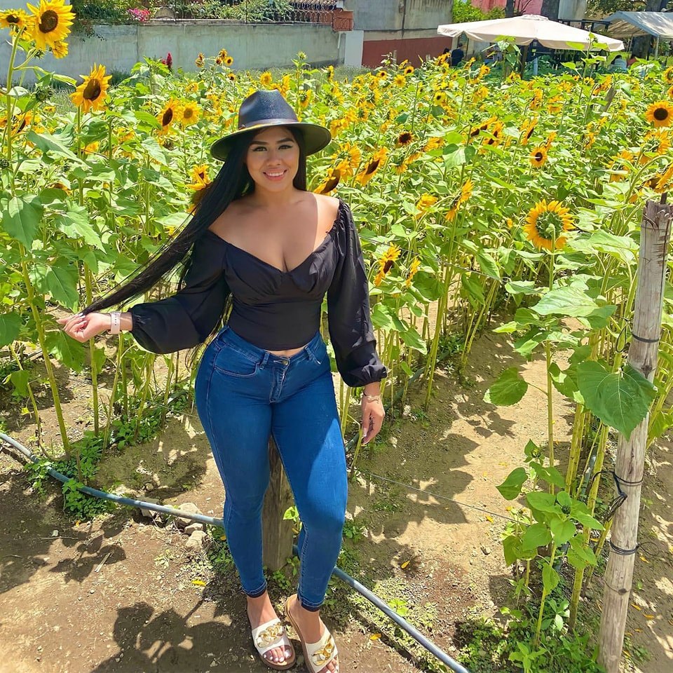 María