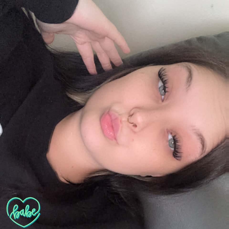 Taylorr Reneaa