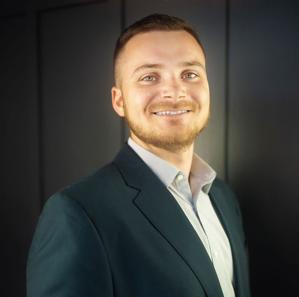 Realtor Robert Roy