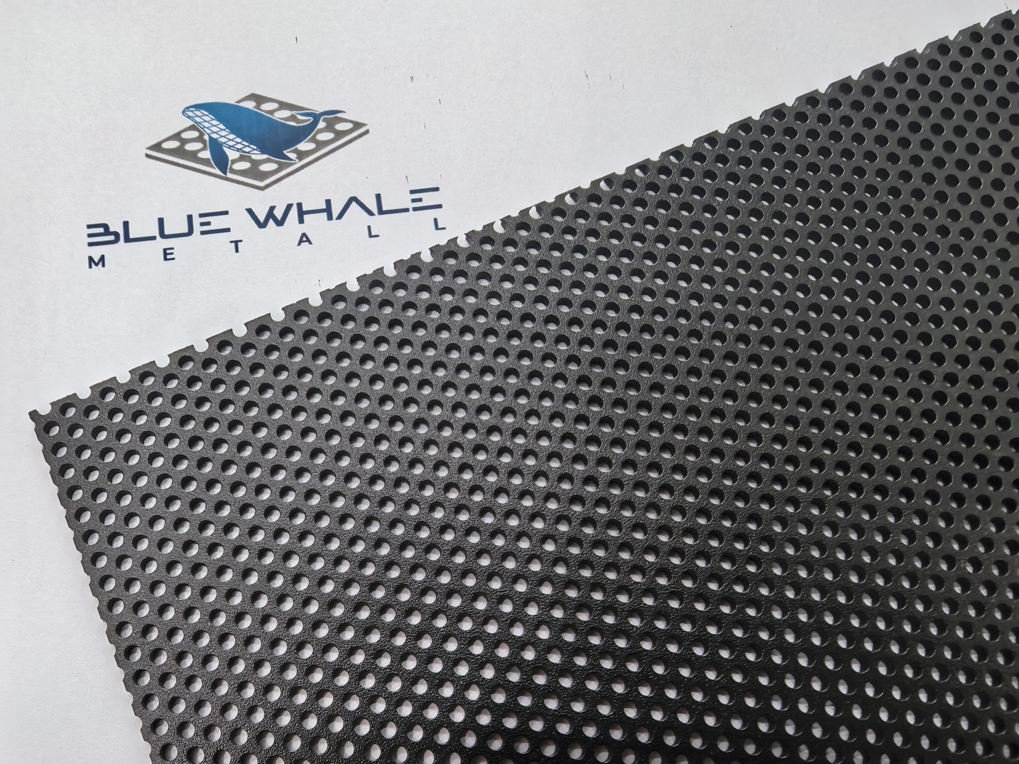 Security screen door mesh，Heavy DVAmesh, aluminum one-way vision mesh