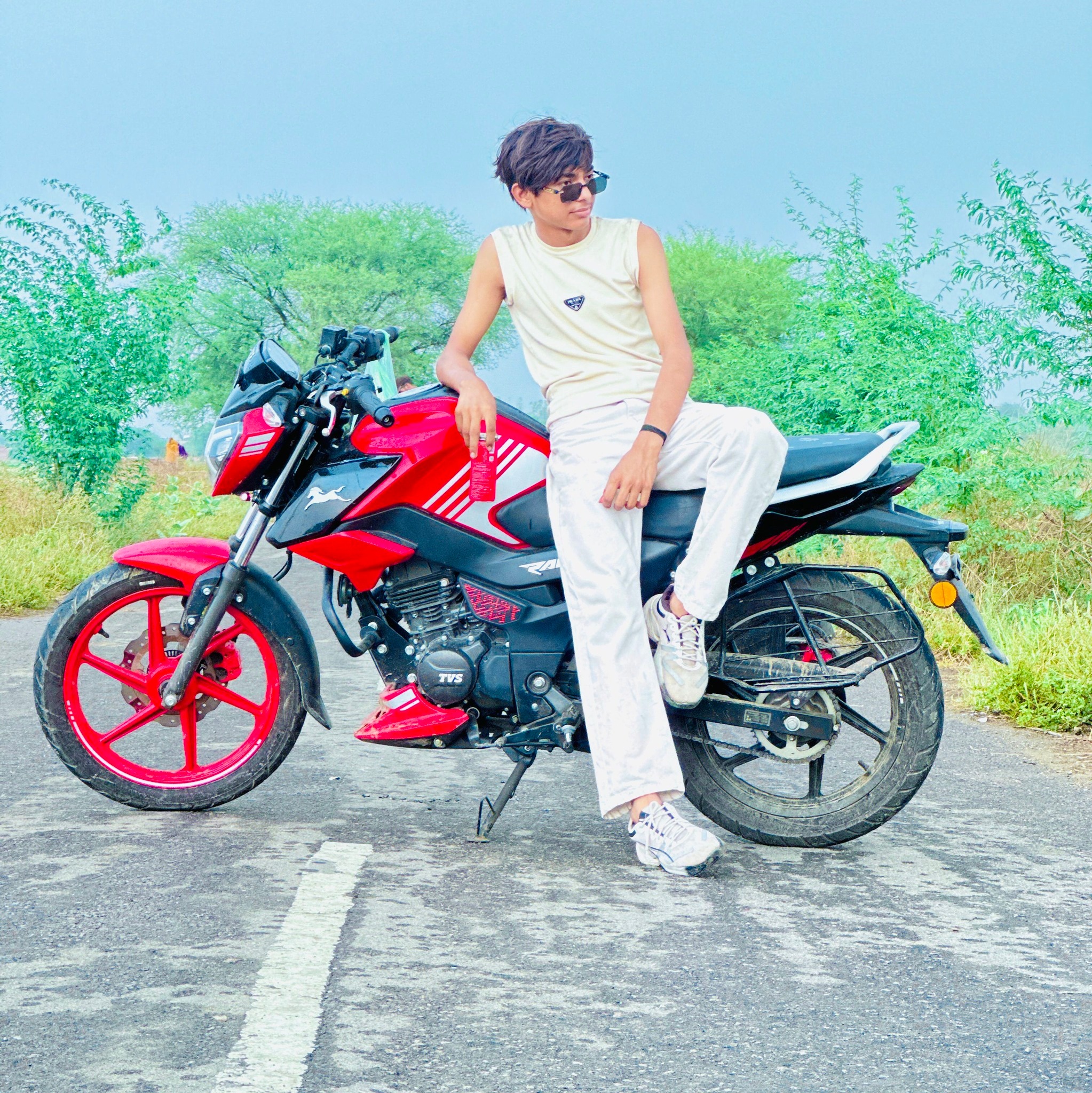 Sarfraaz Xhan #mewativideo #mewatireel #mewatisong Sahil Xhan Vàññàs ...