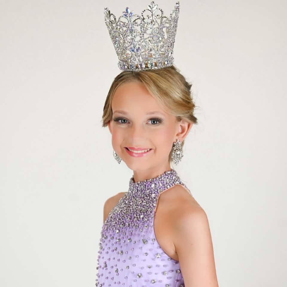 Racie Burns - 2026 Oklahoma Junior Miss Heart of Agriculture