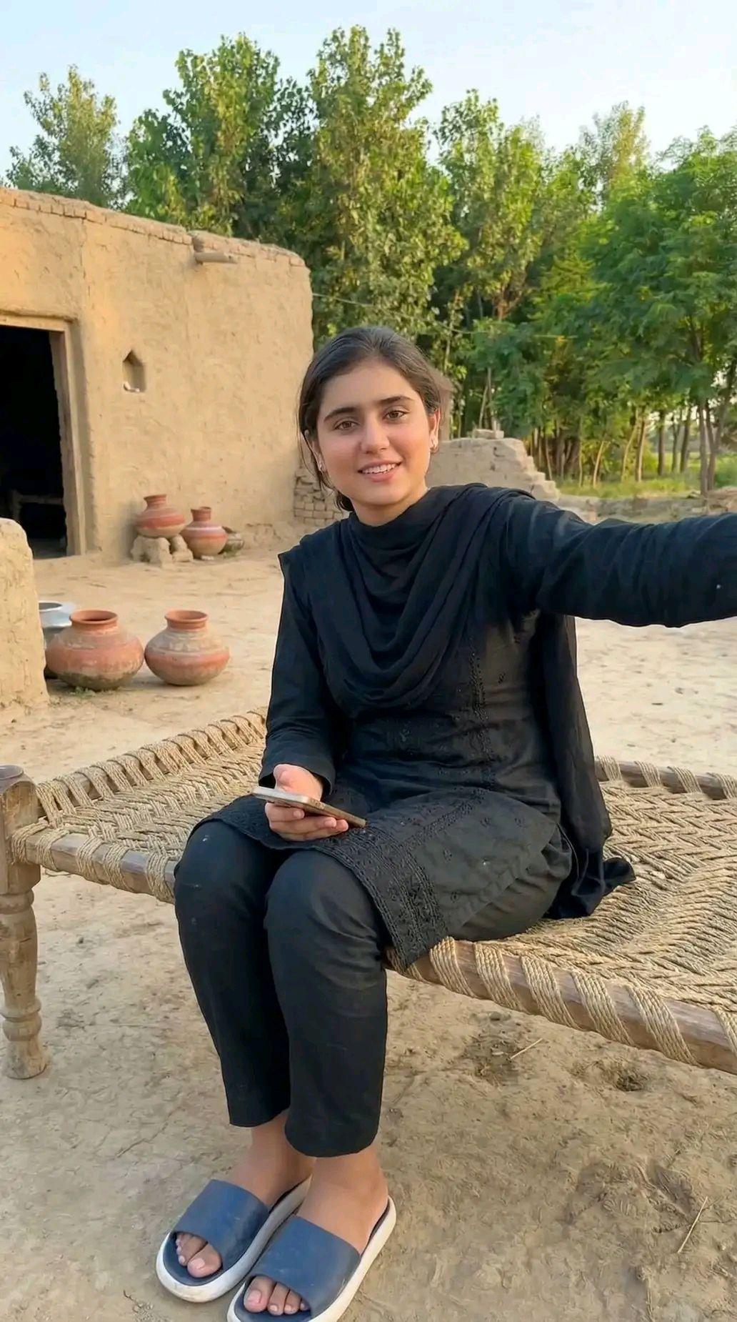 Fatima Rani Pakistani family vlog