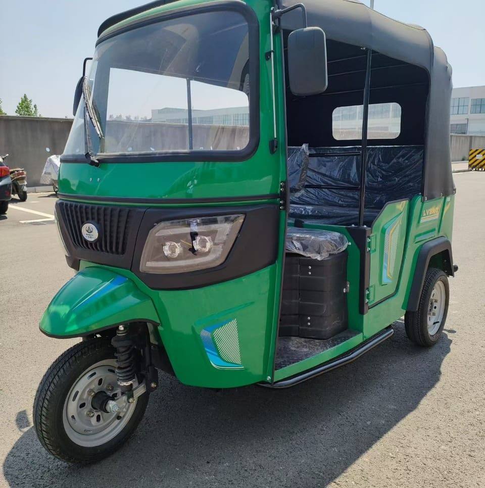 সি এন জি মডেল লিথিয়াম ব্যাটারি অটো