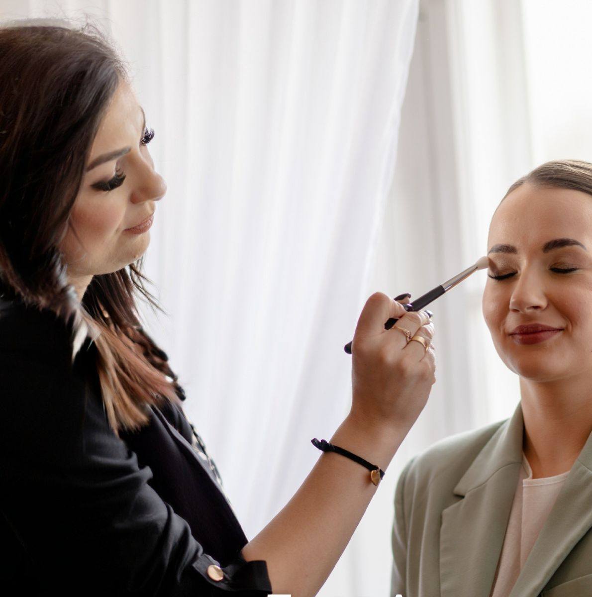 AP Makeup Artist | Kościan gmina