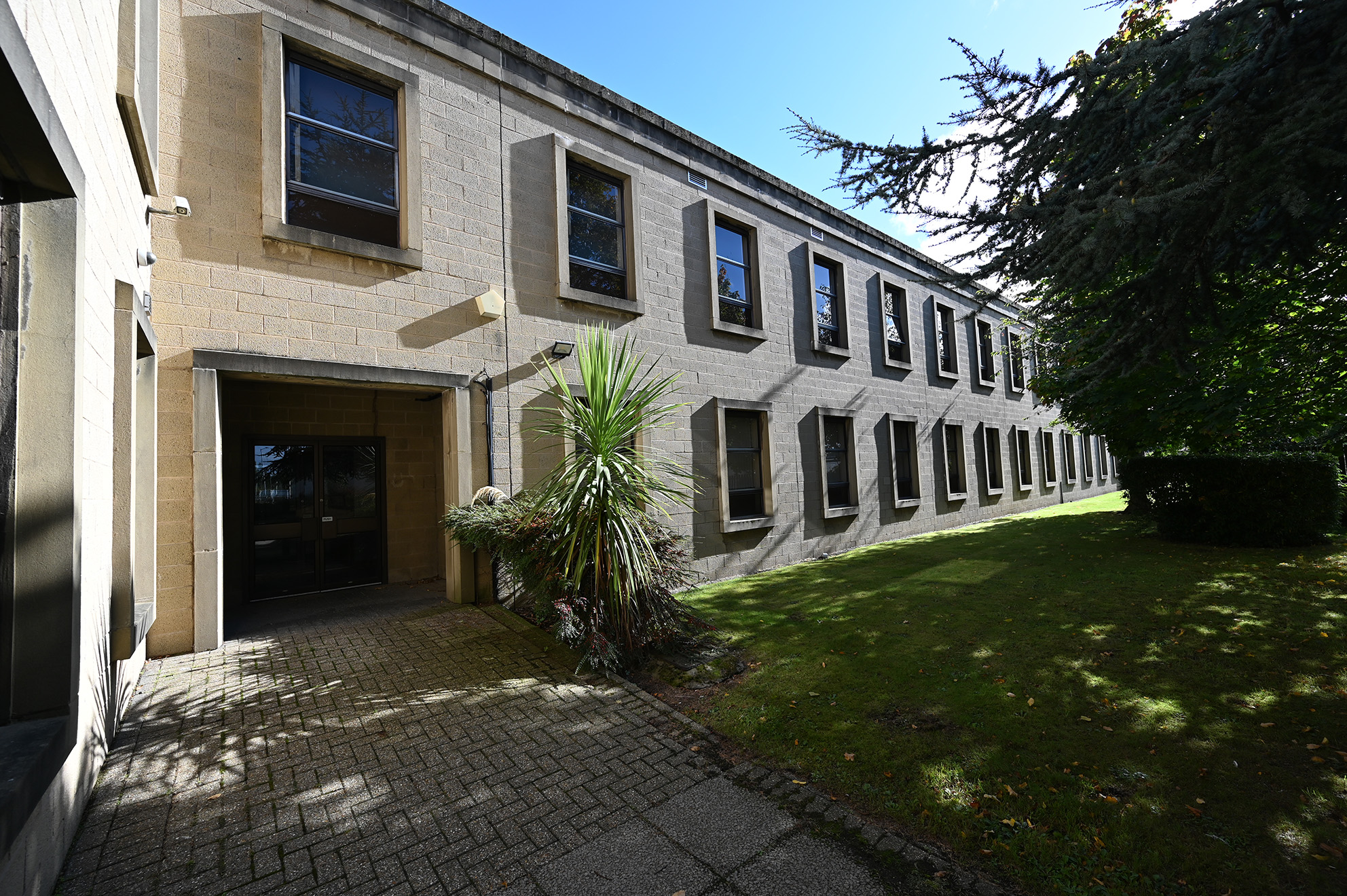Refyne Social | Kirkcaldy