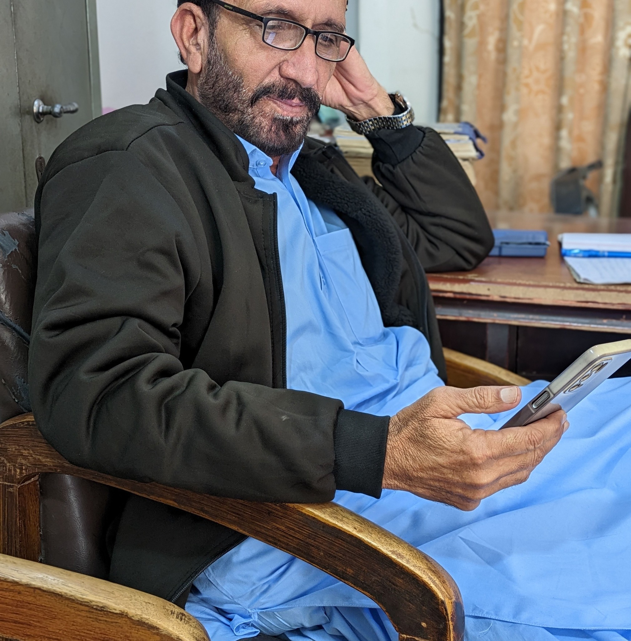 گٔڏيءَ جي لئہ ٻہ ٽي جوڙا، گٔڏي لئہ چنگٔ وٺيون اينديس، ابا سان شھر جو ...