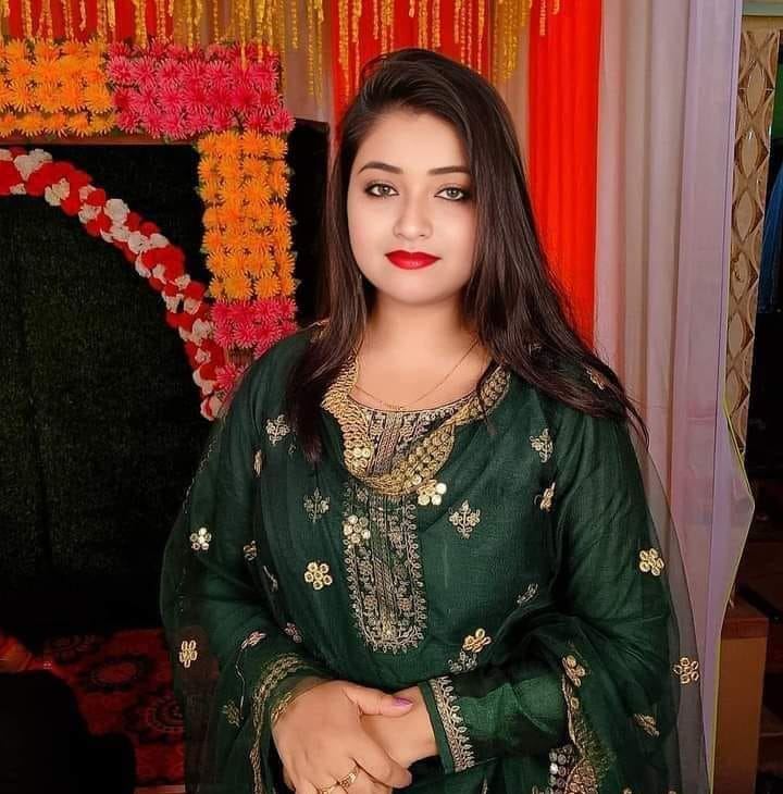 गरीब और विधवा महिलाओं के नंबर | Facebook