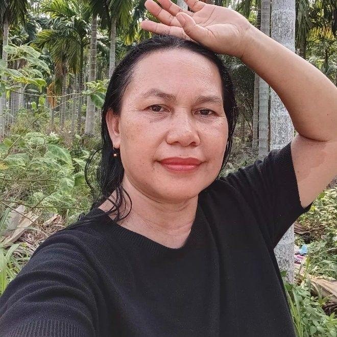 Dimanakah sir Alex Gorat ini sekarang ya??? Rindu aku sama beliau. Ada ...
