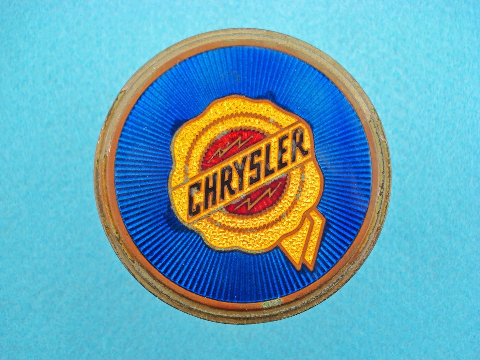 Chrysler Imperial-New Yorker Brougham | Facebook