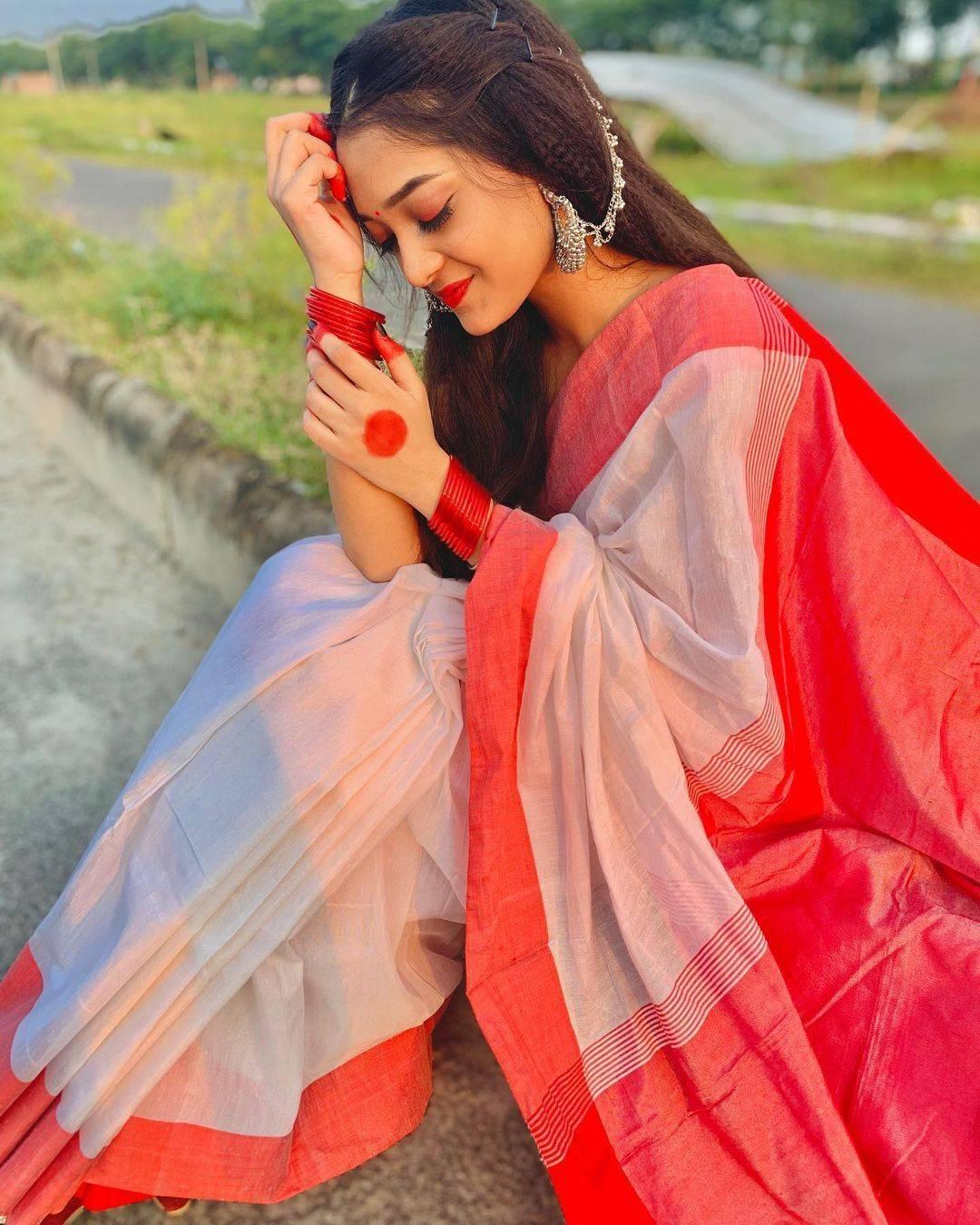 Ratri Radhika