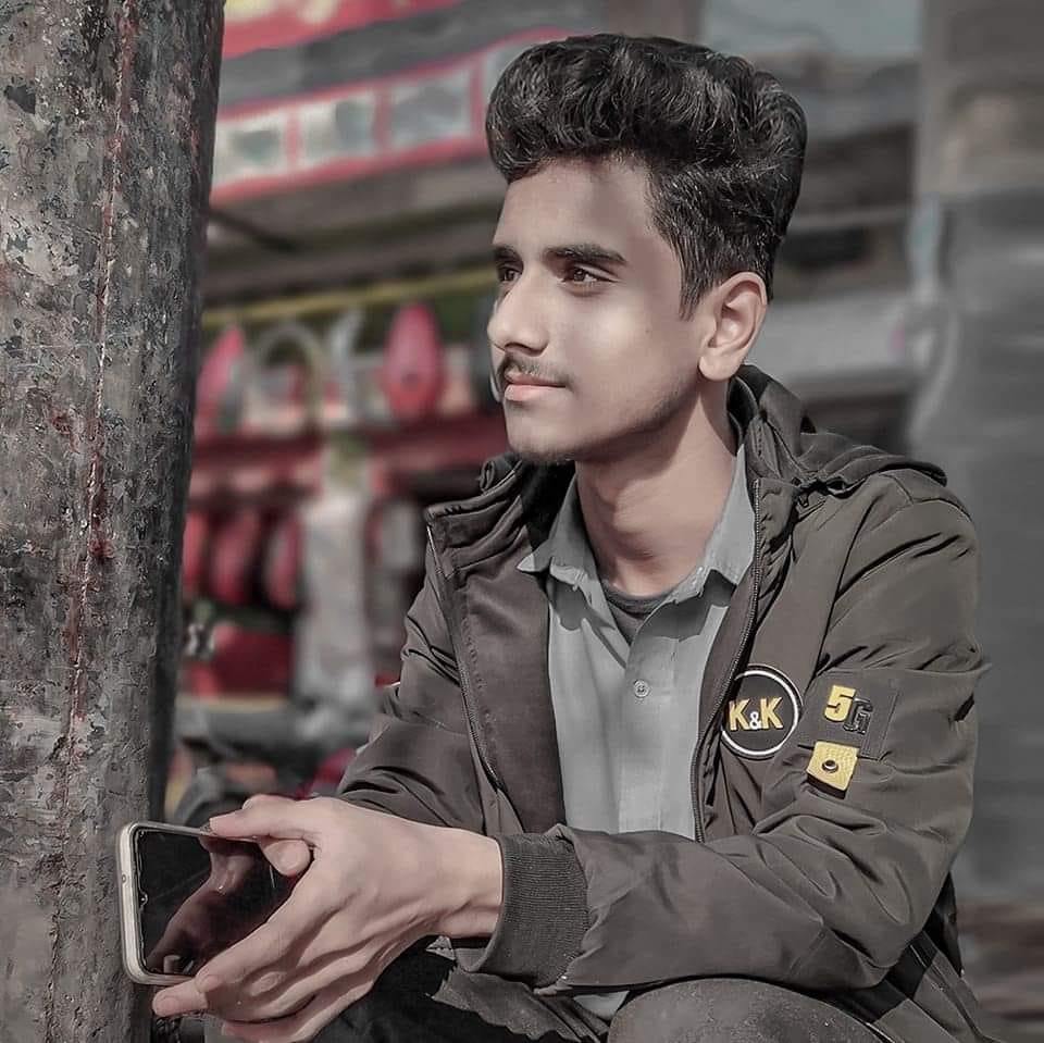 Muaz Moiz