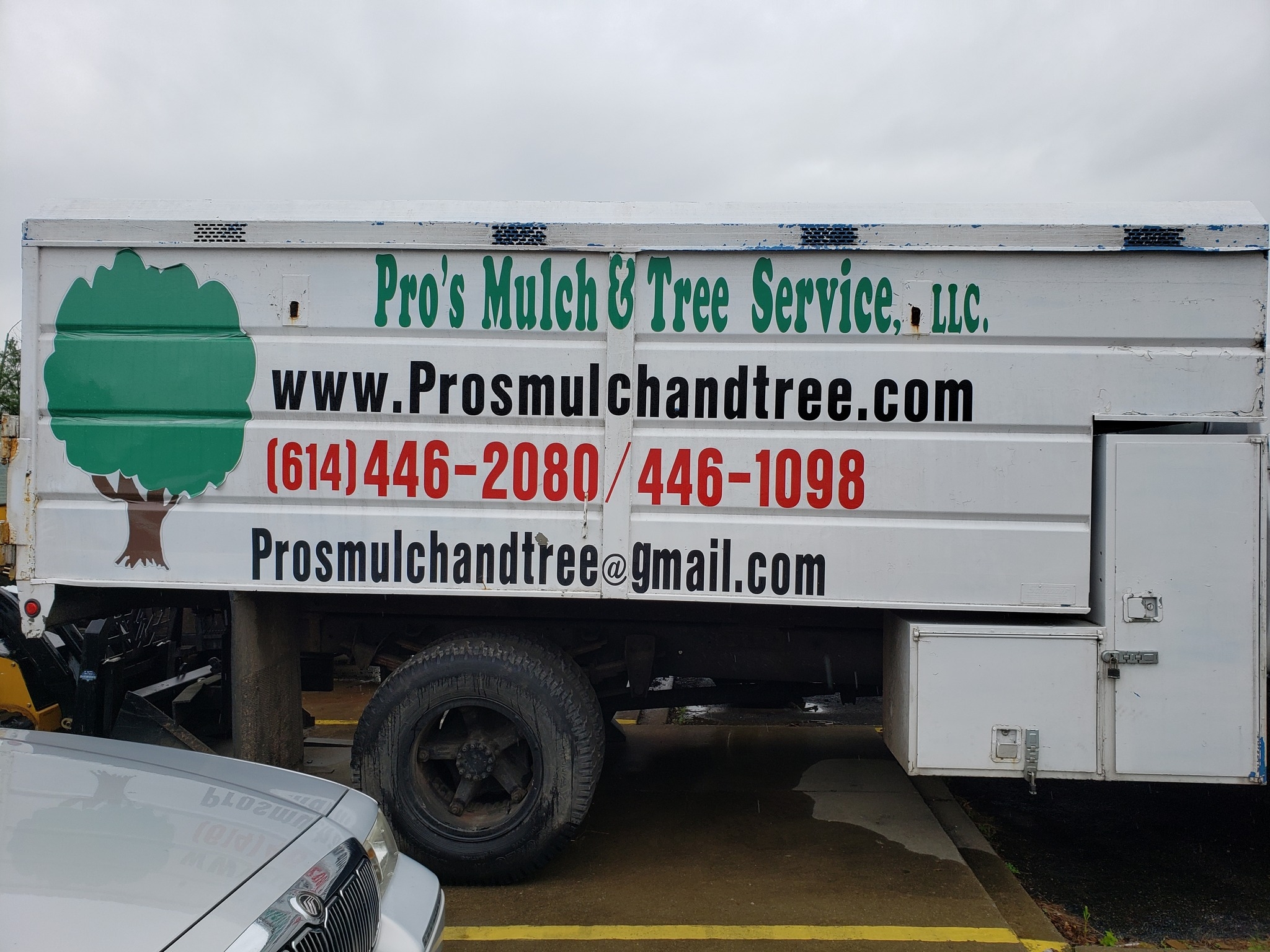 Pros mulch and tree service | Reynoldsburg OH