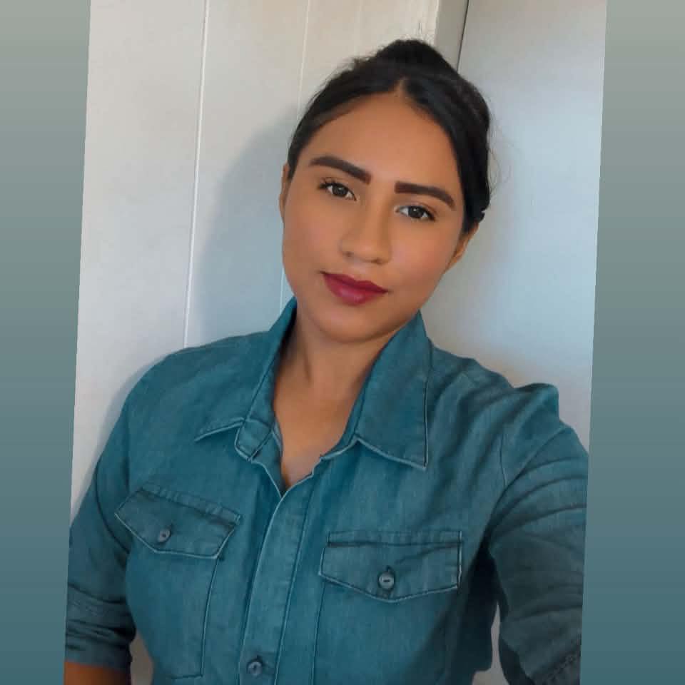 Rosa Reyes