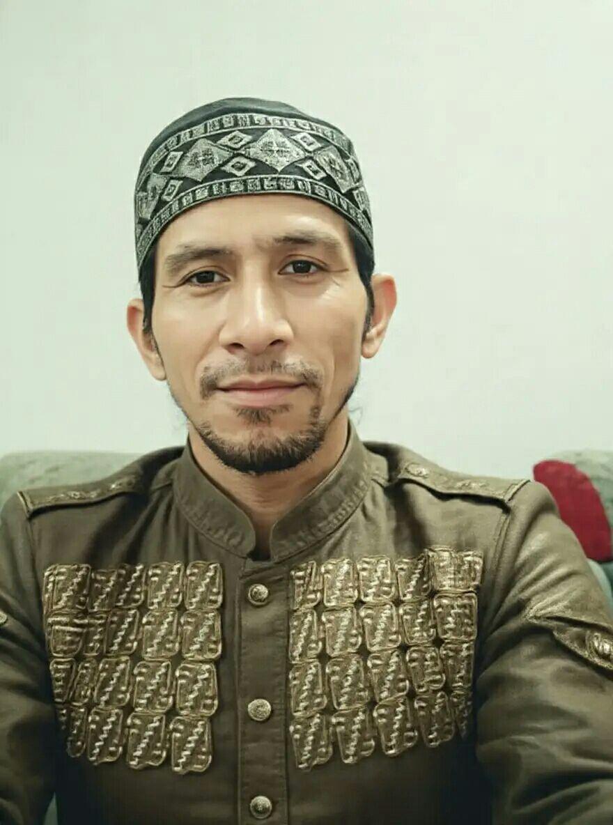 Karena hidup butuh hiburan, usia jangan dijadikan alasan😀 #reels ...