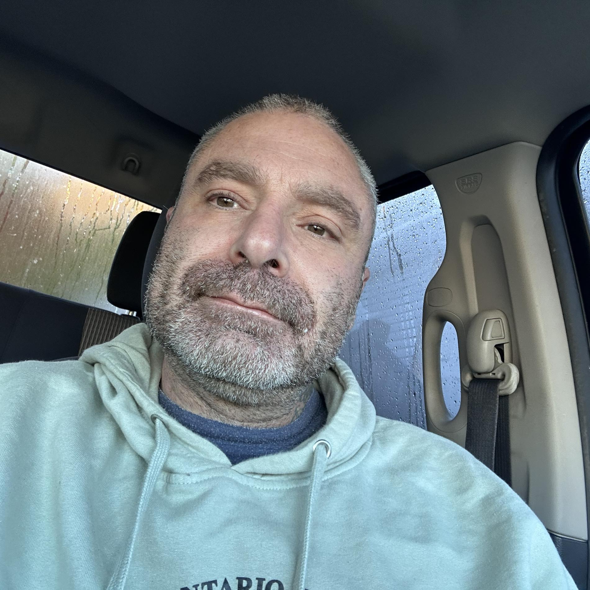 Pov: youre tweakin and just did some illegal shidd and hear sirens ...