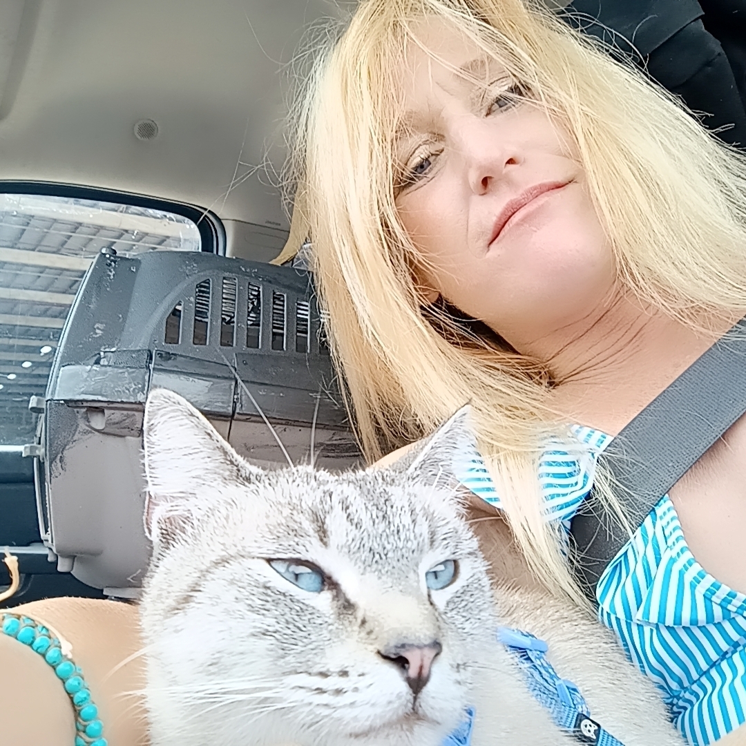 Randi Hoffpauir (@randi.hoffpauir.624829) • Facebook, Connect with friends