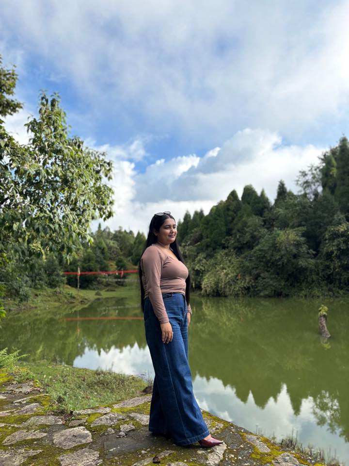 Susmi Sundas