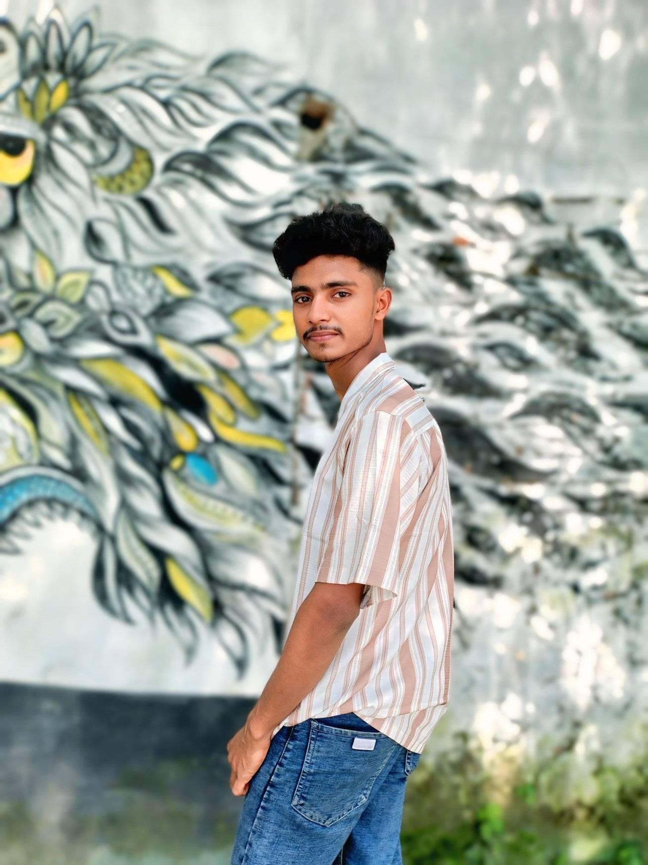 Azad vai 2M