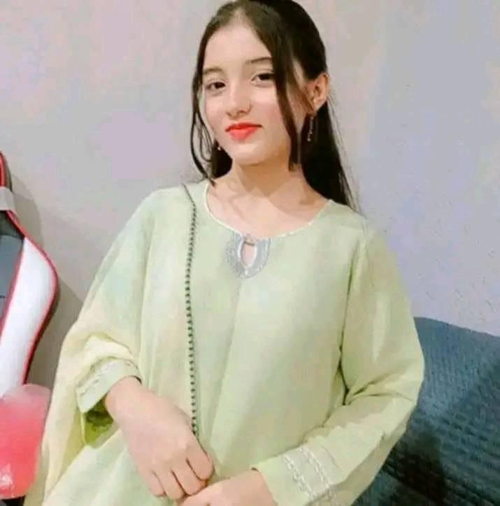 RJ Riya