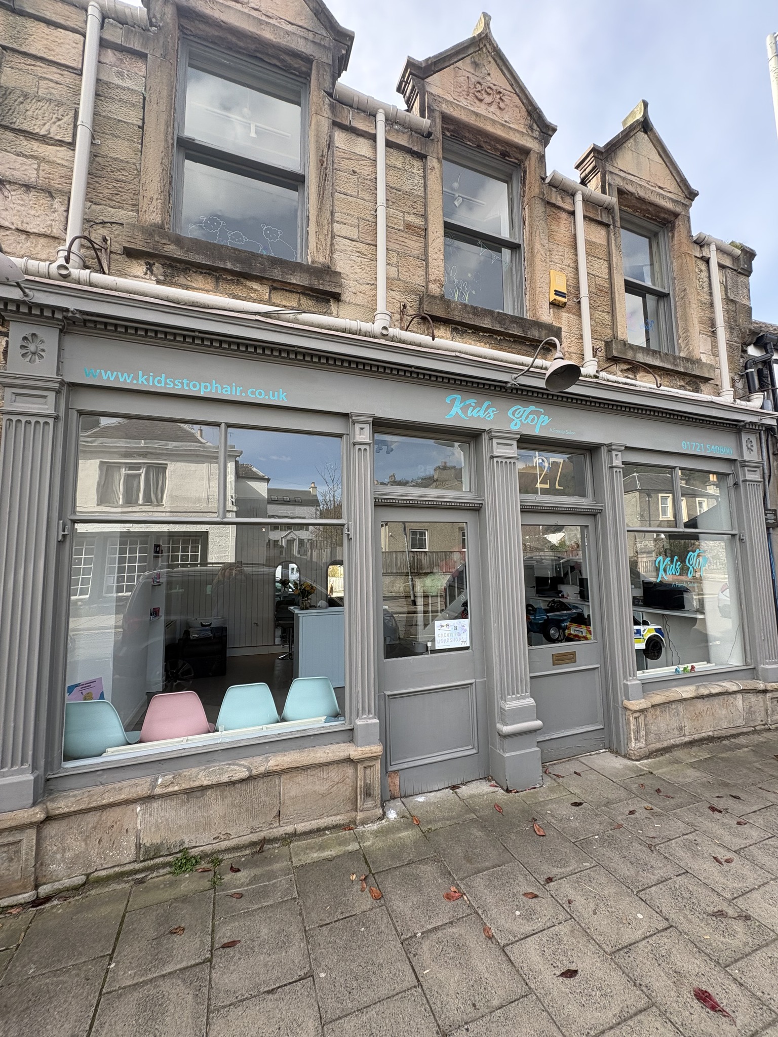 Kids Stop Peebles | Peebles