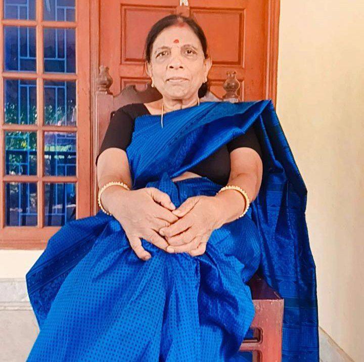 She goes Vs Does she go? Does - ൻ്റ കളികൾ. പോകാറുണ്ട് Vs പോകാറുണ്ടോ?. # ...